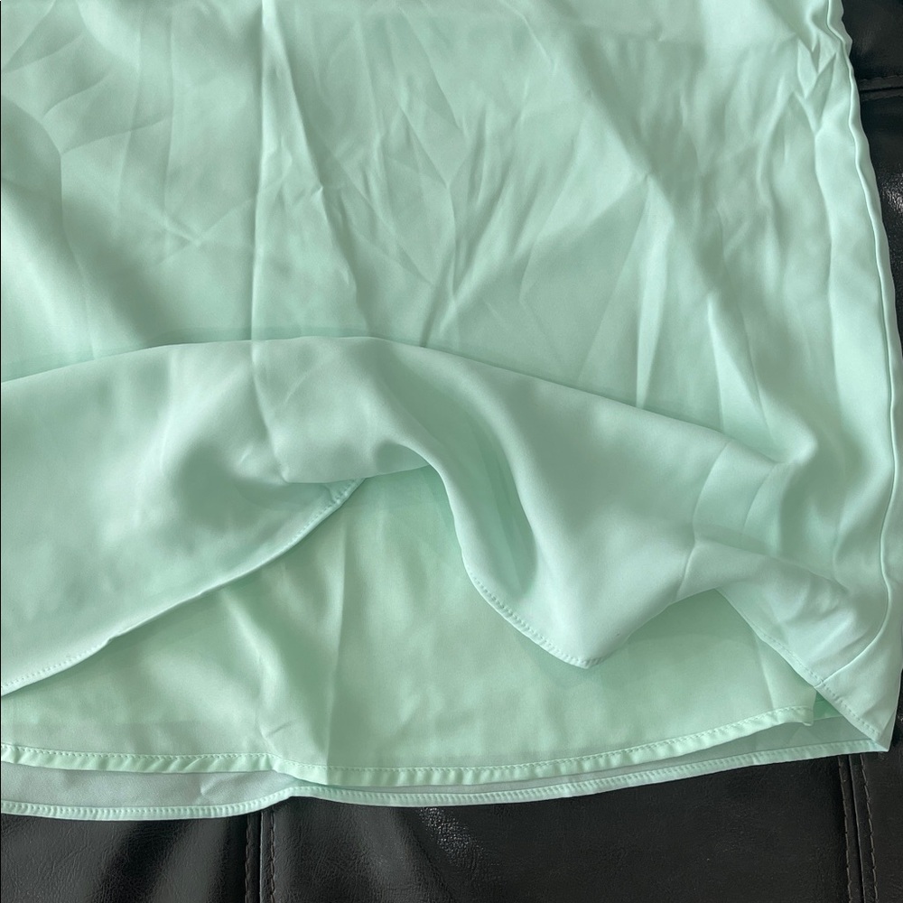 Banana Republic Classic Crewneck T-shirt Pistachio Lush Blouse Top - Picture 3 of 8